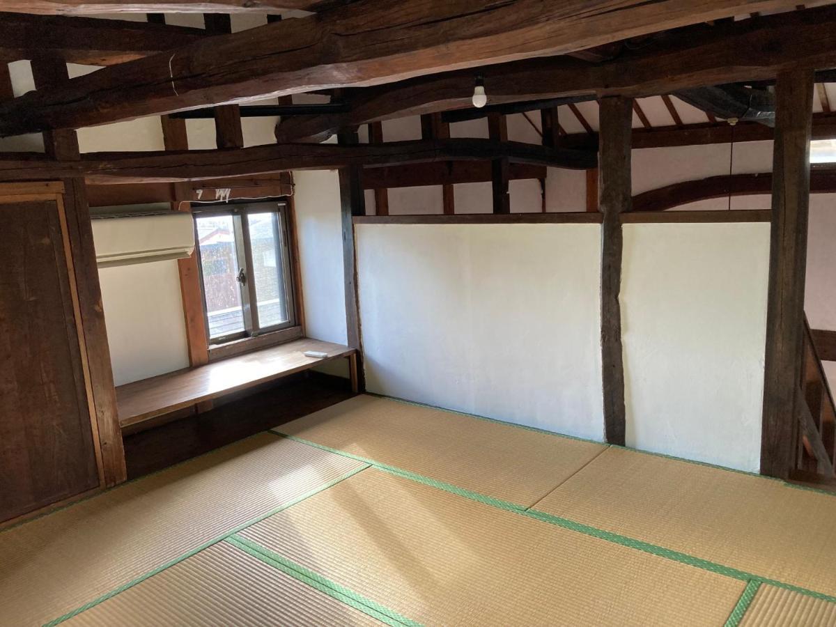ホテル Ｐｅｎｓｉｏｎ　Ｓｈｉｍａｋａｚｅ 本部町 エクステリア 写真